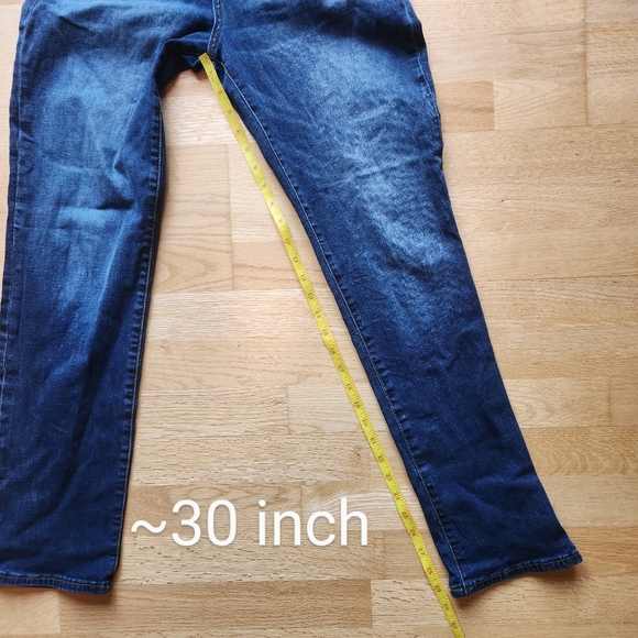 Kut from the Kloth Jeans - Picture 10 of 12